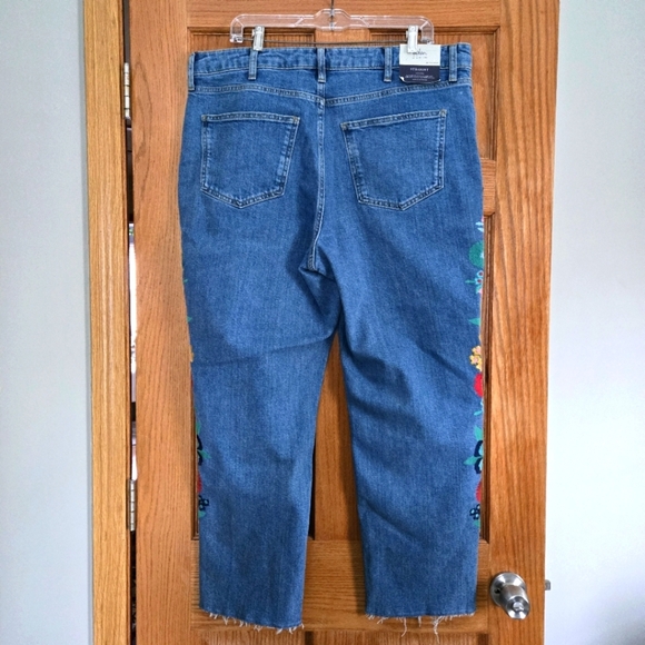 Boden Pink and Yellow Straight Leg Pants - Picture 2 of 15